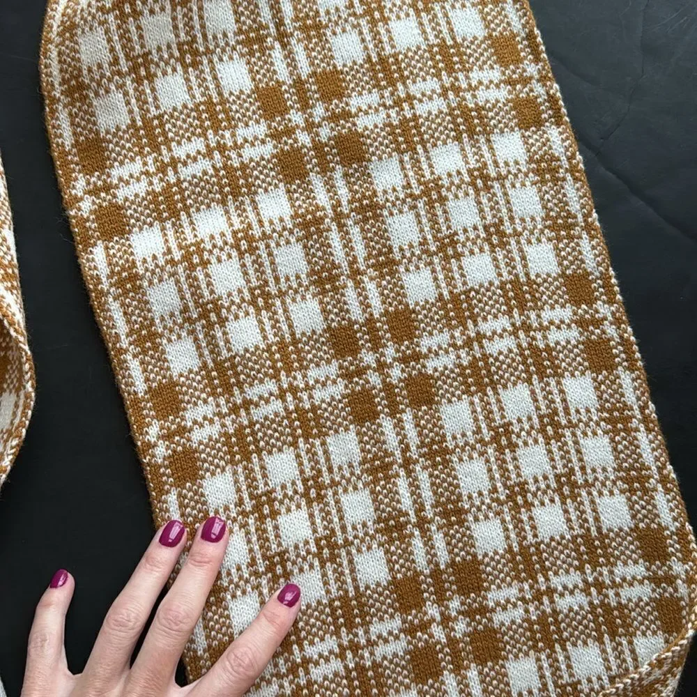 NWT Timberland Buffalo Plaid Knit‎ Scarf Cozy Logo Checkered Tan Cream